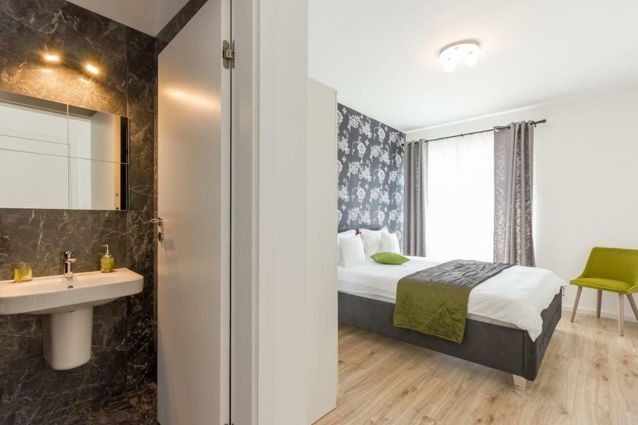 Top Floor View Penthouse Cluj Napoca Bagian luar foto